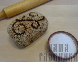 100% ржаной хлеб в кунжутных семечках
